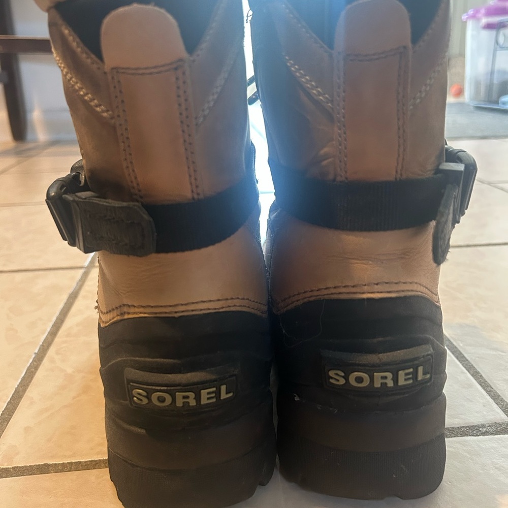 Sorel Men's Brown and Black Boots - Picture 3 of 5